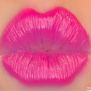 Buxom full force plumping lipstick